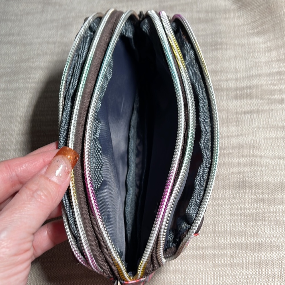 Wristlet Pouch - Picture 3 of 4
